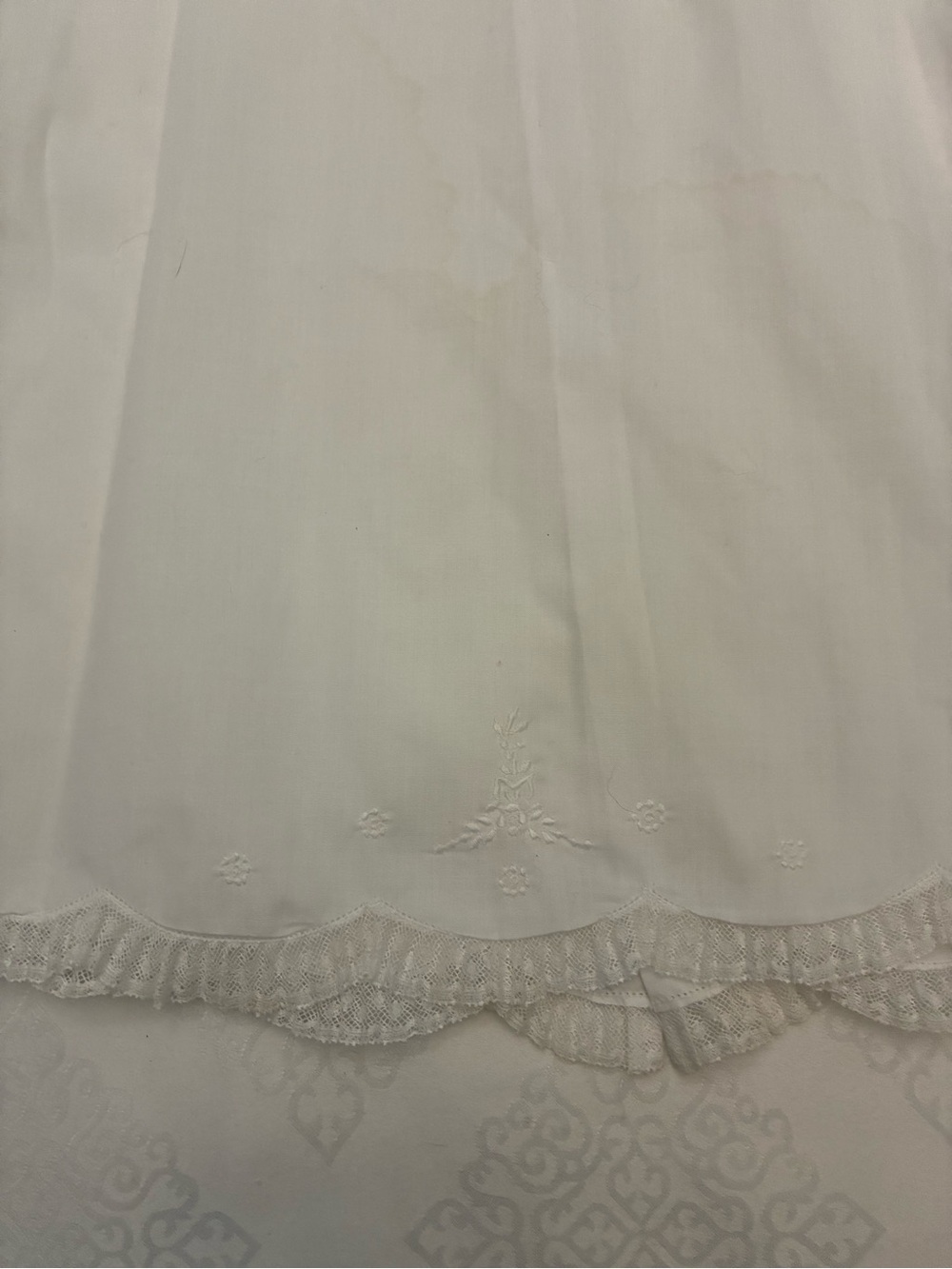 Feltman Brothers new  Christening 2 piece gown - Picture 11 of 15